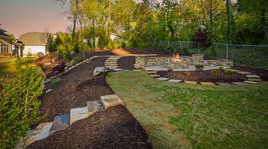 Landscape-With-Fire-Pit