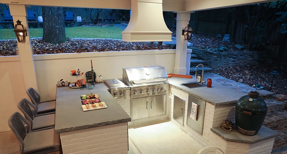 Outdoor Kitchen Ideas with Grill Station