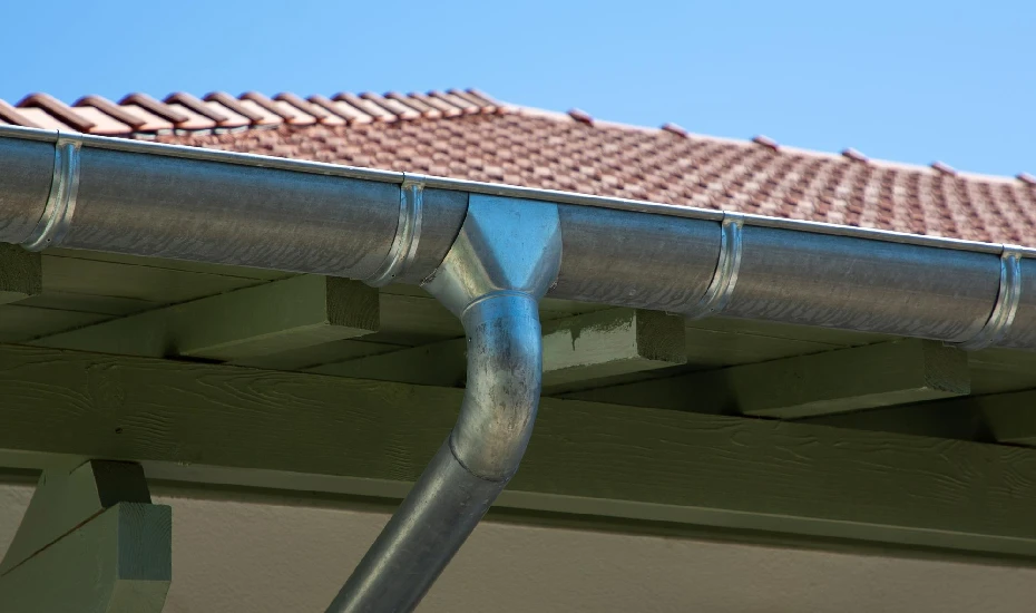 House Roof Gutter Installation