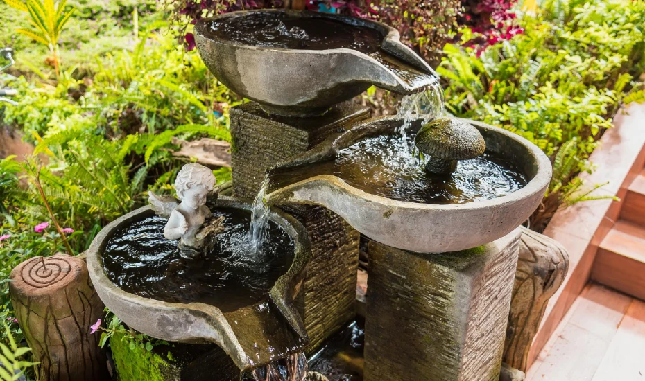 Bird Bath Fountain Design